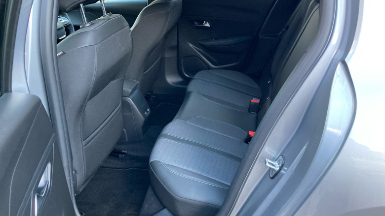 Peugeot 208 1.2 PureTech 100 Allure Premium + 5dr Petrol Hatchback